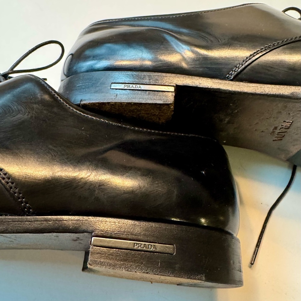 PRADA - Black Patent Leather Men's Oxfords laceups - Picture 7 of 8